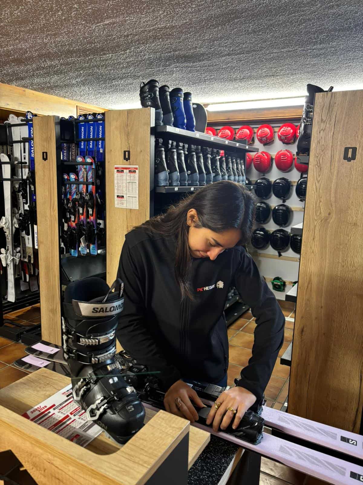 Service client Pic Negre